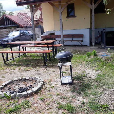 Dom Pod Wierzbami Шале Голдап